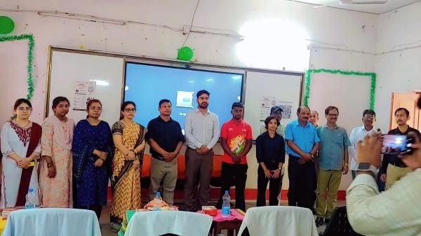 YOVA CONNECT PROGRAM in S.P. MAHILA COLLEGE DUMKA